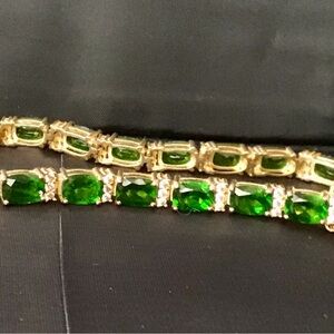 JTV Oval Green Diopside Tennis Bracelet